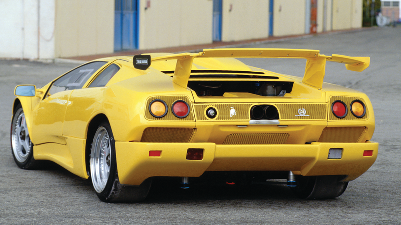 Illustration for article titled The Lamborghini Diablo Jota Had The Most Perfect Admission Of Defeat On Any Supercar